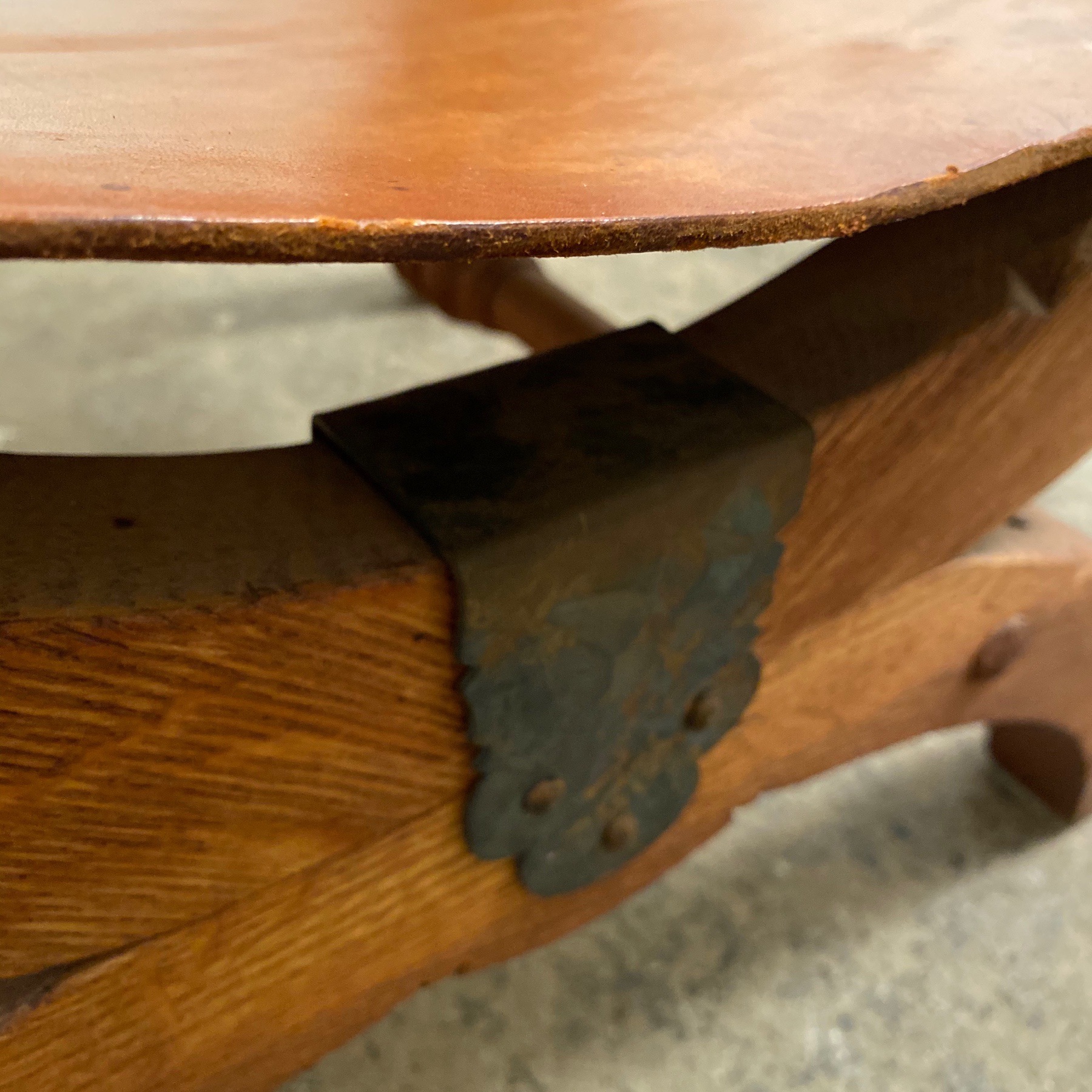 objet-vagabond-leather-chairs0006