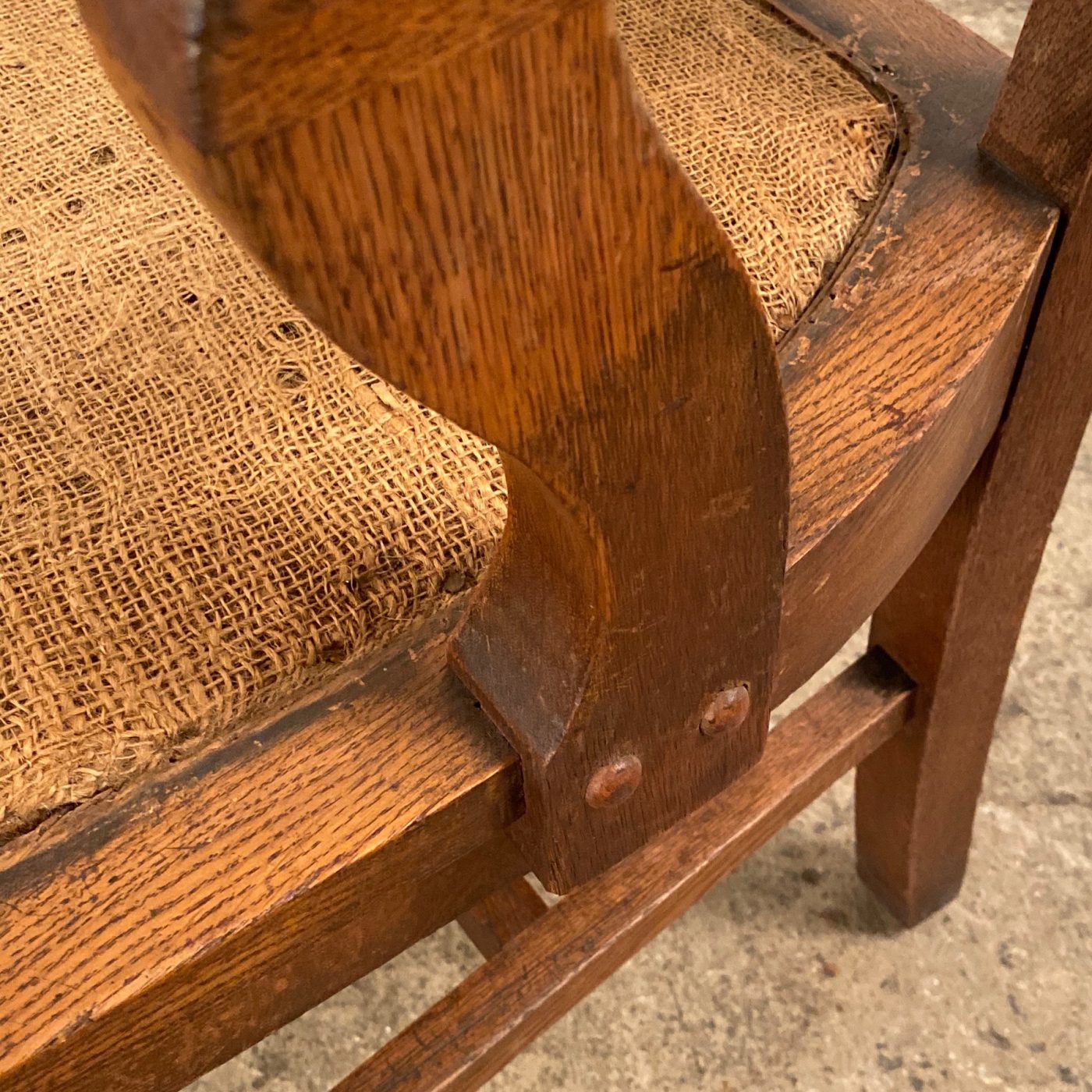 objet-vagabond-oak-chairs0004