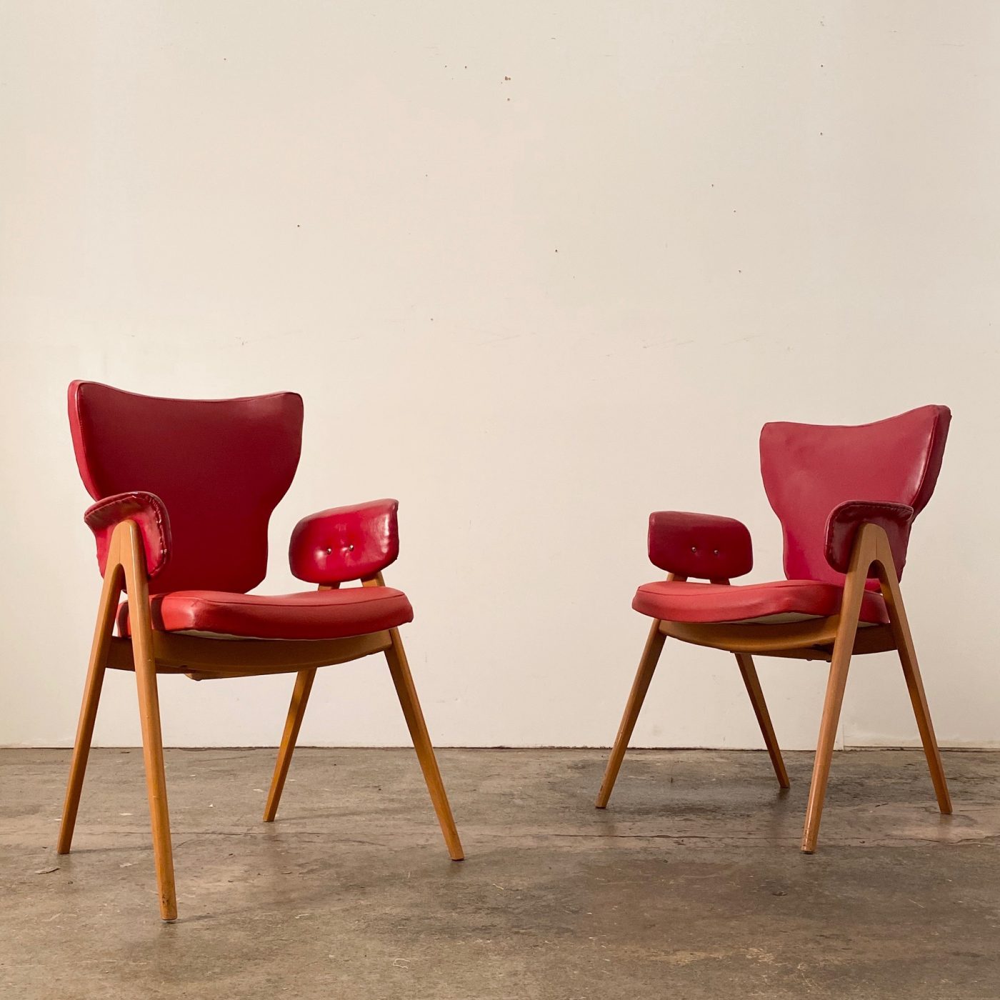 objet-vagabond-vintage-chairs0003