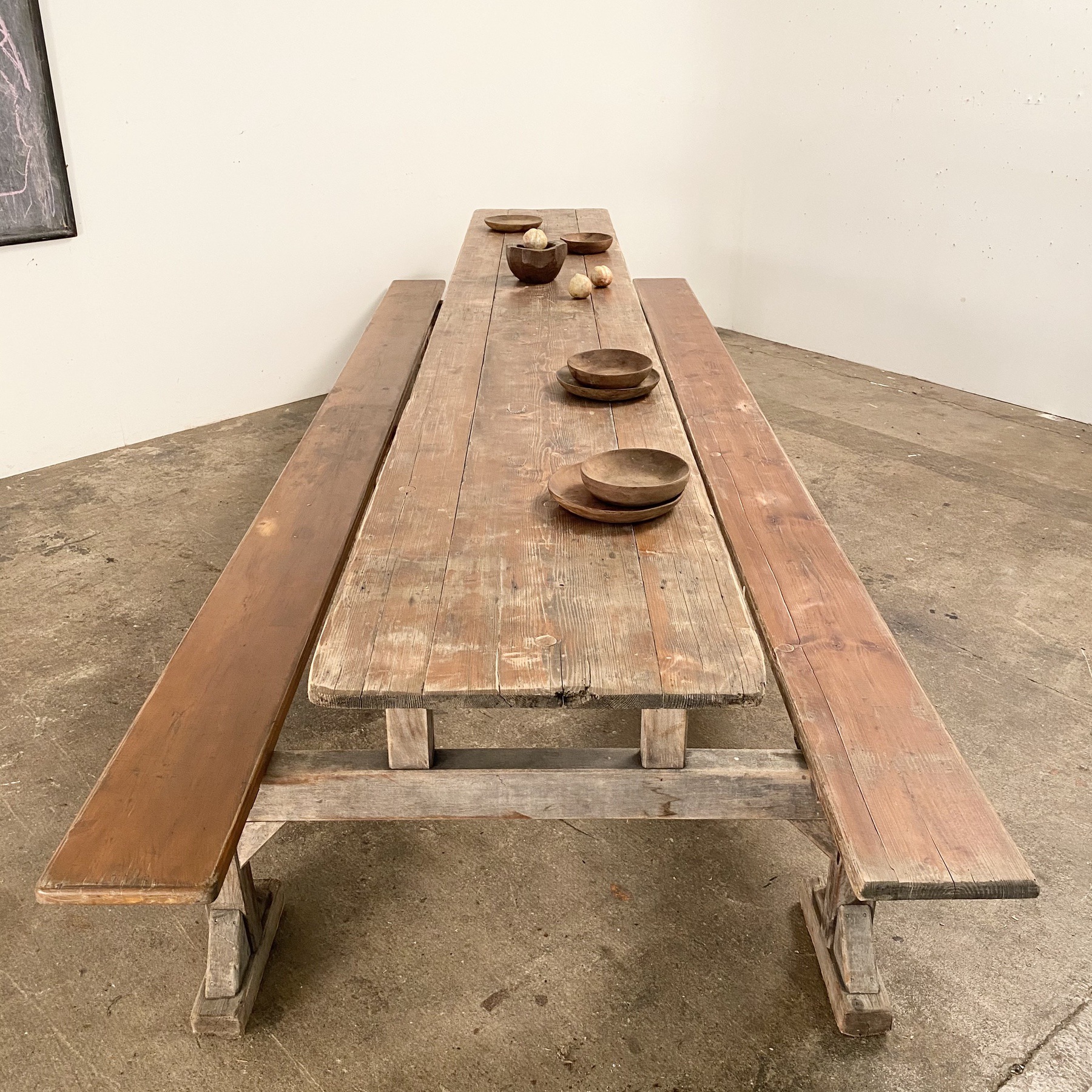 objet-vagabond-large-trestle-table0003