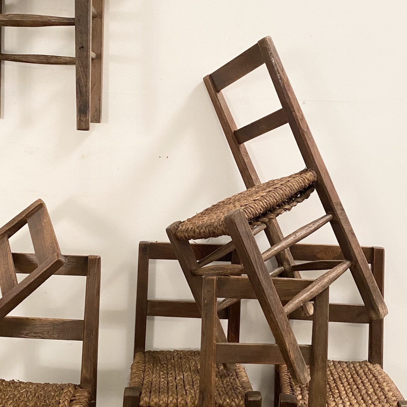 objet-vagabond-naive-chairs0008