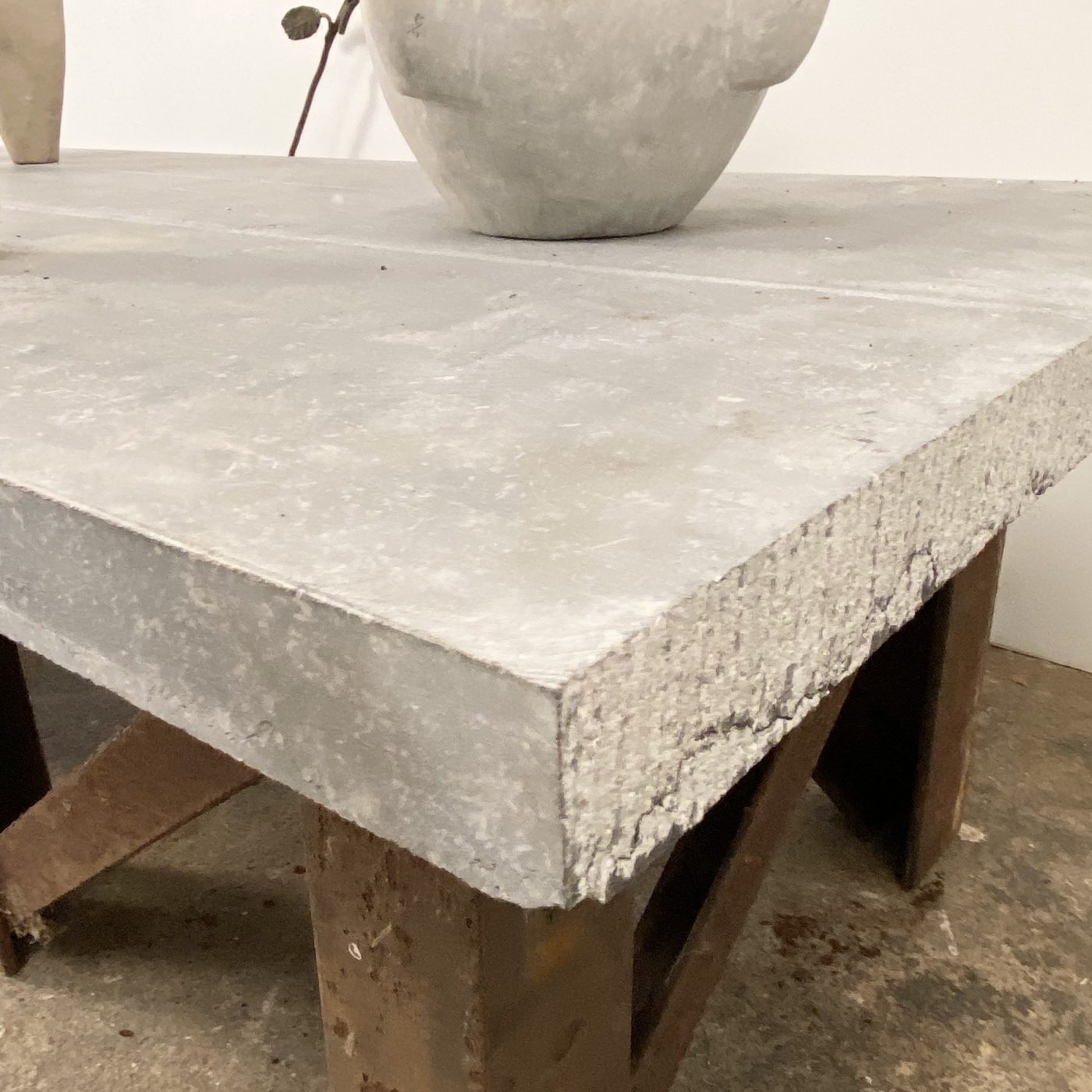 objet-vagabond-stone-coffee-table0000