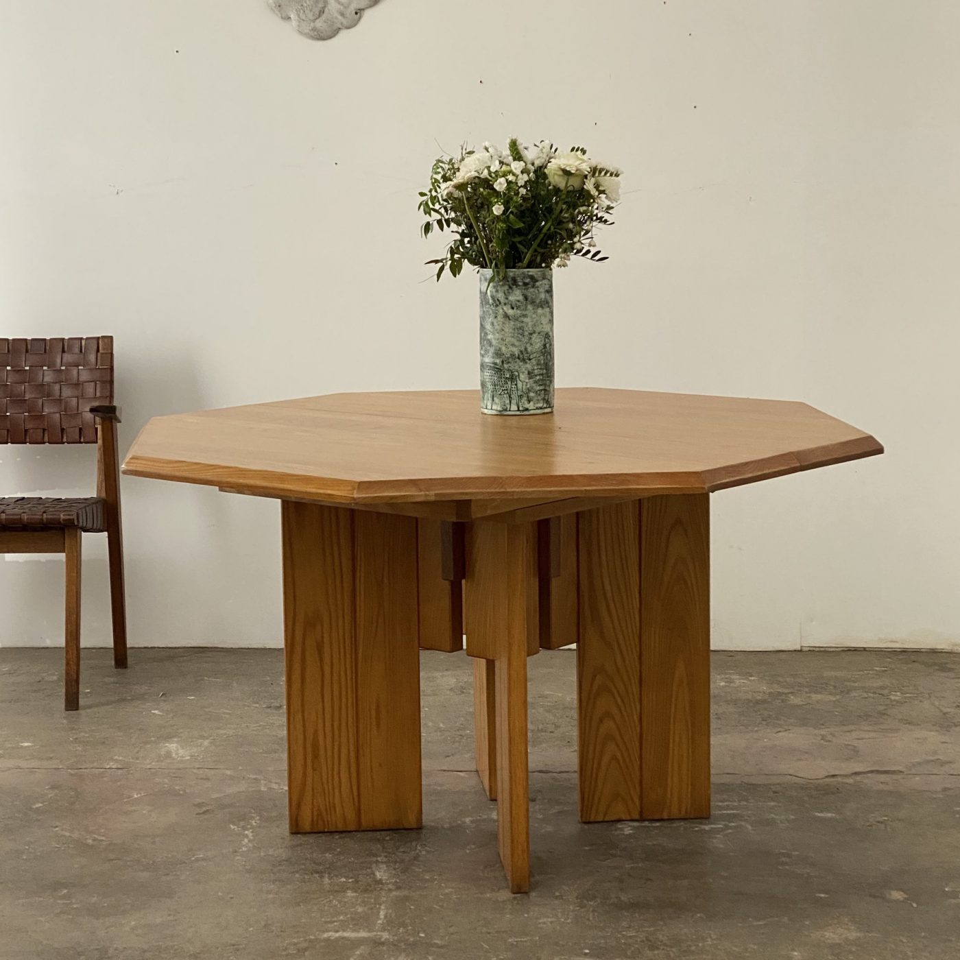 objet-vagabond-elm-wood-table0002