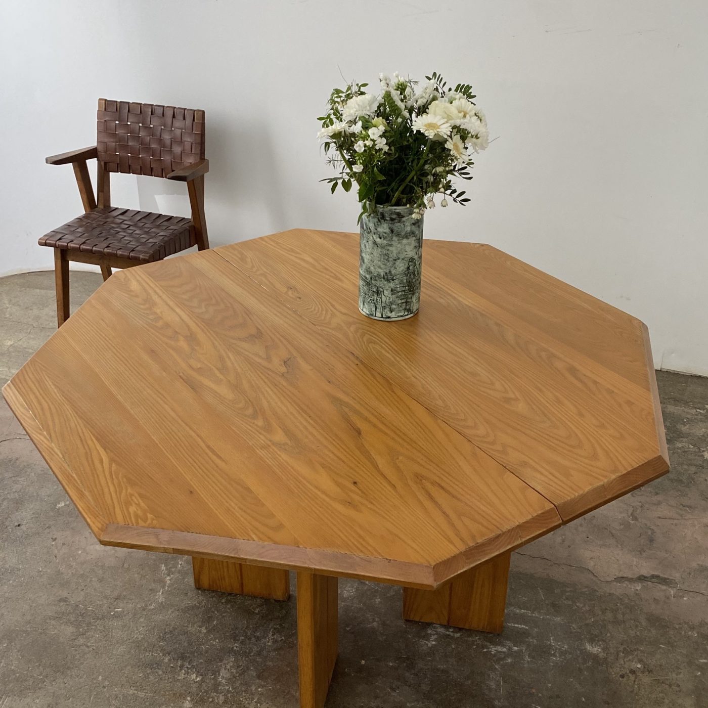objet-vagabond-elm-wood-table0005