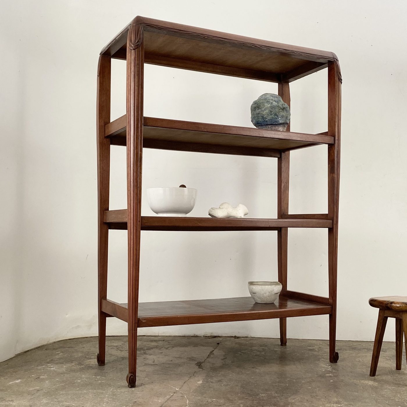 objet-vagabond-french-shop-shelf0001