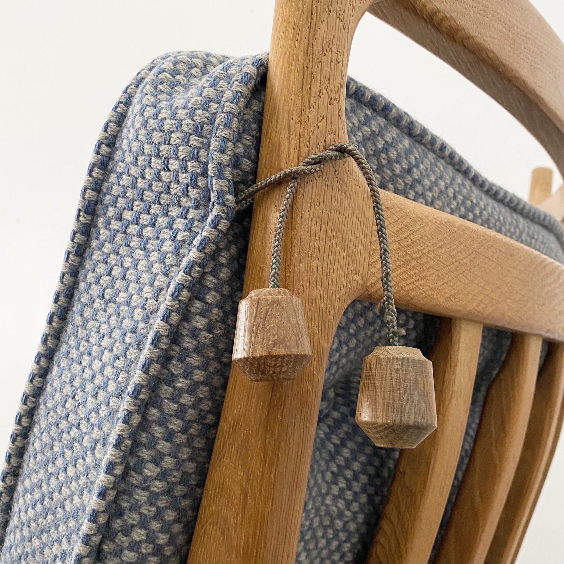 objet-vagabond-guillerme-chairs0007