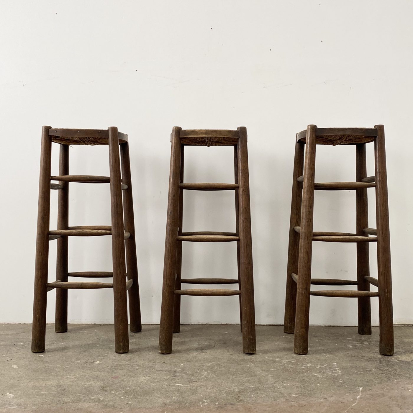 objet-vagabond-high-stools0008