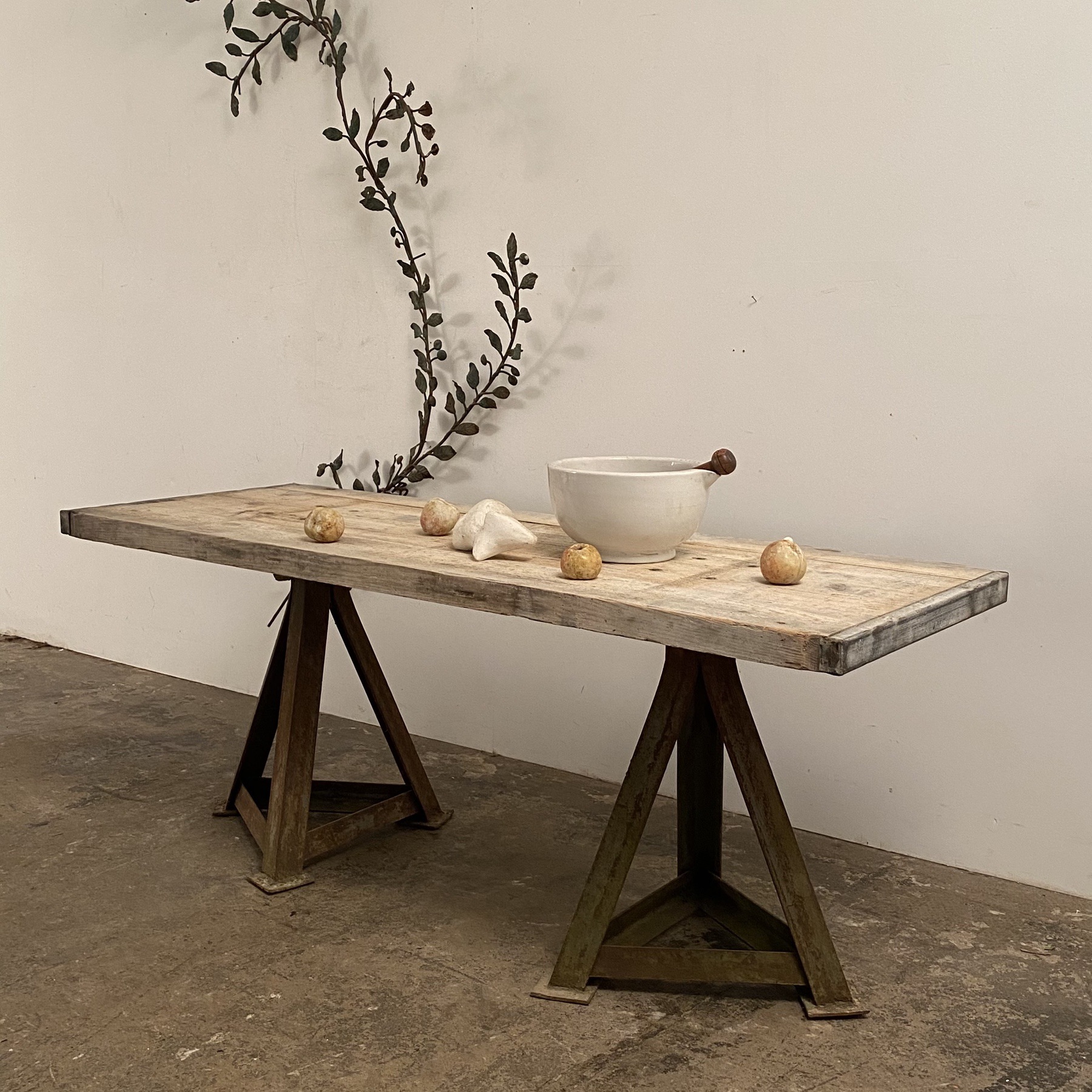 objet-vagabond-industrial-console0008