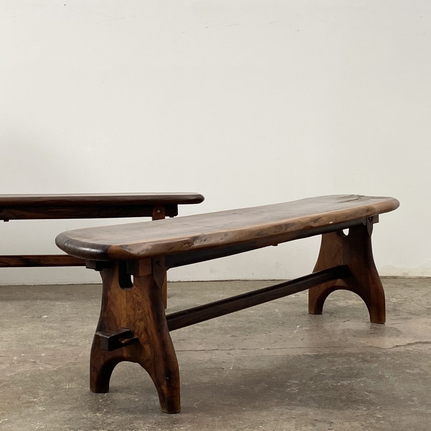 objet-vagabond-olive-benches0002