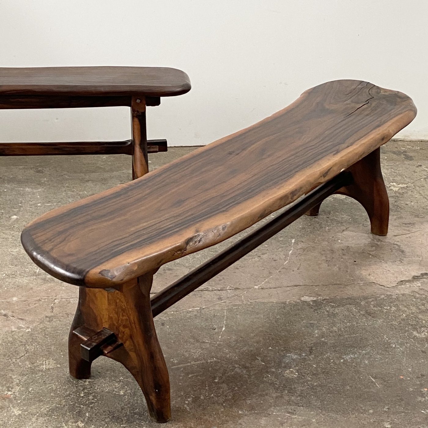 objet-vagabond-olive-benches0003