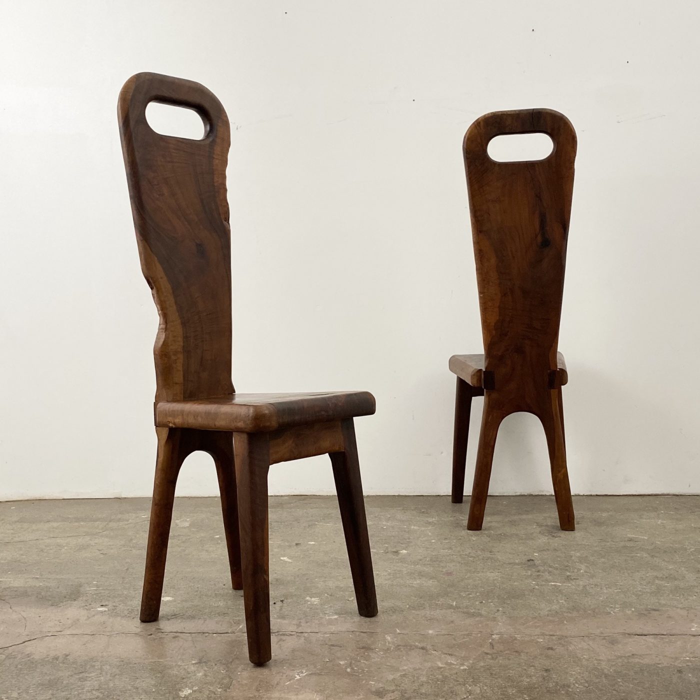 objet-vagabond-olive-chairs0007