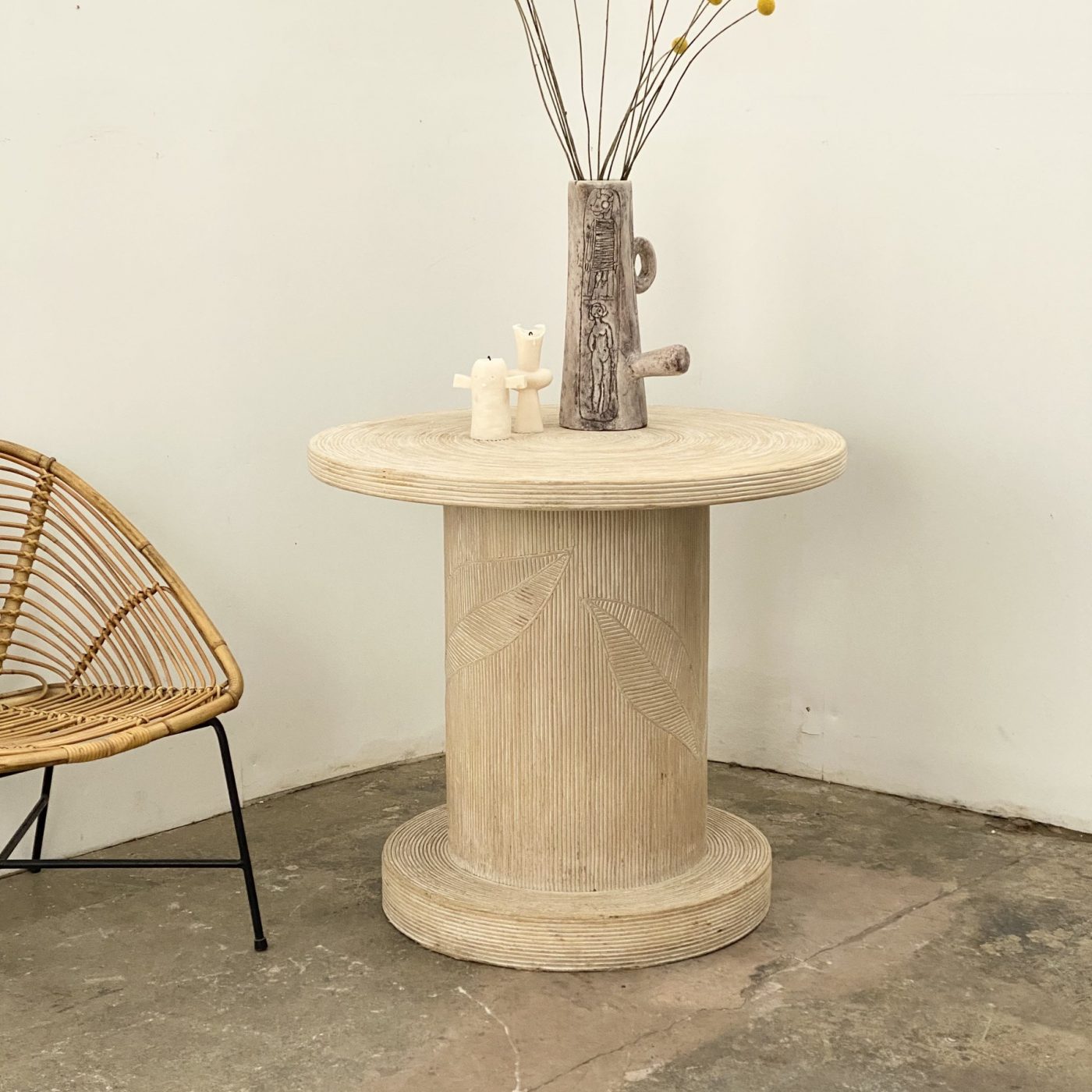 objet-vagabond-rattan-table0004