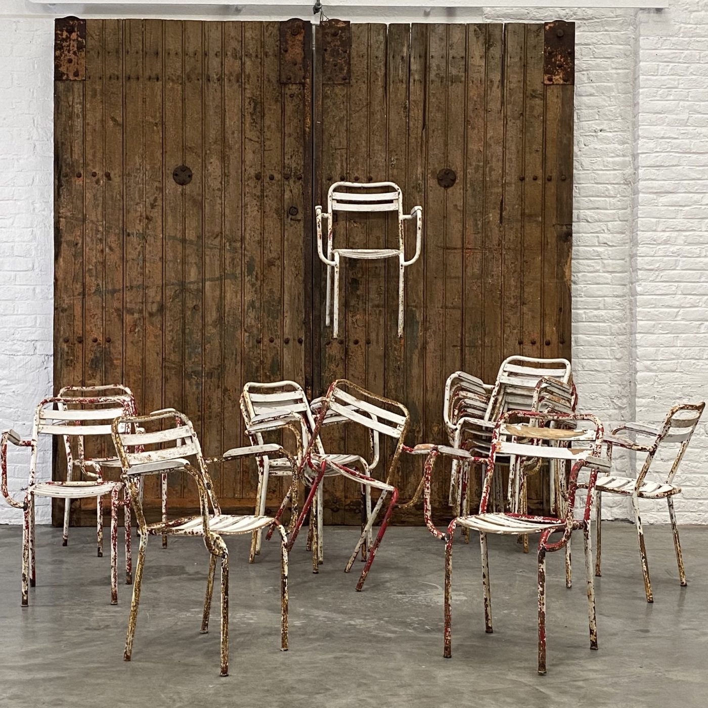 objet-vagabond-bistrot-chairs0000