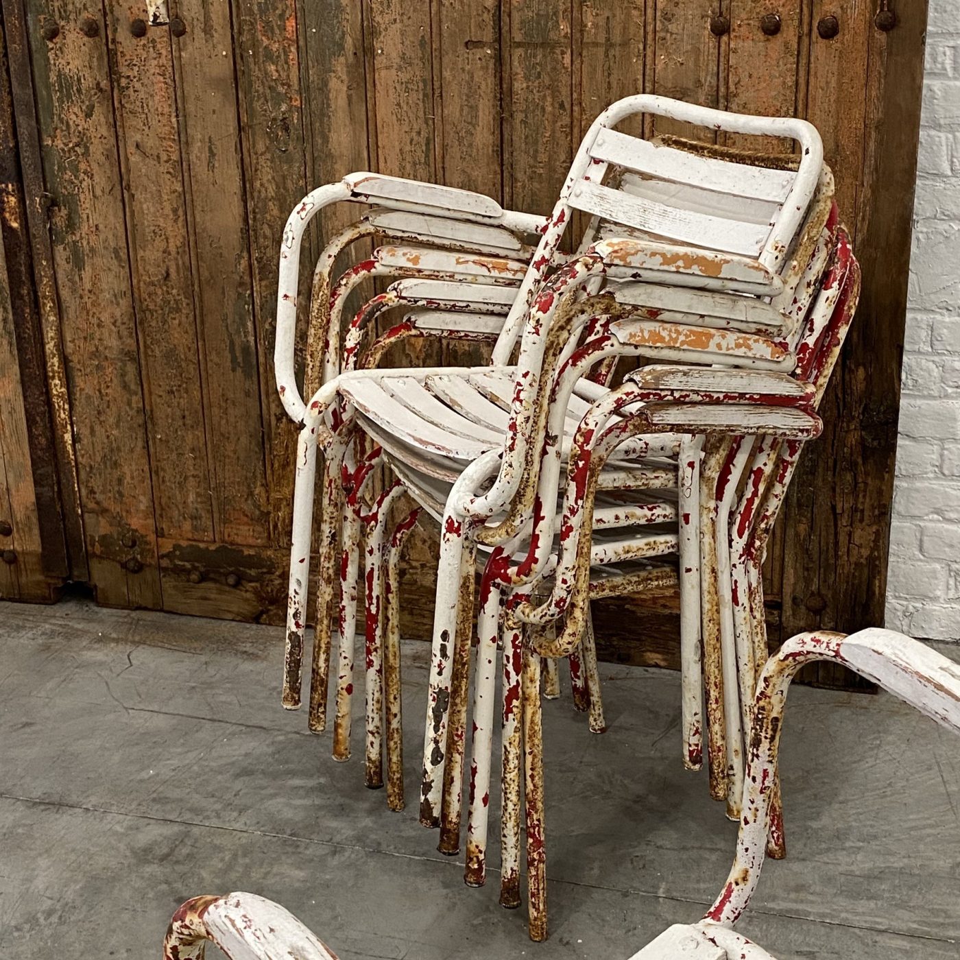 objet-vagabond-bistrot-chairs0002