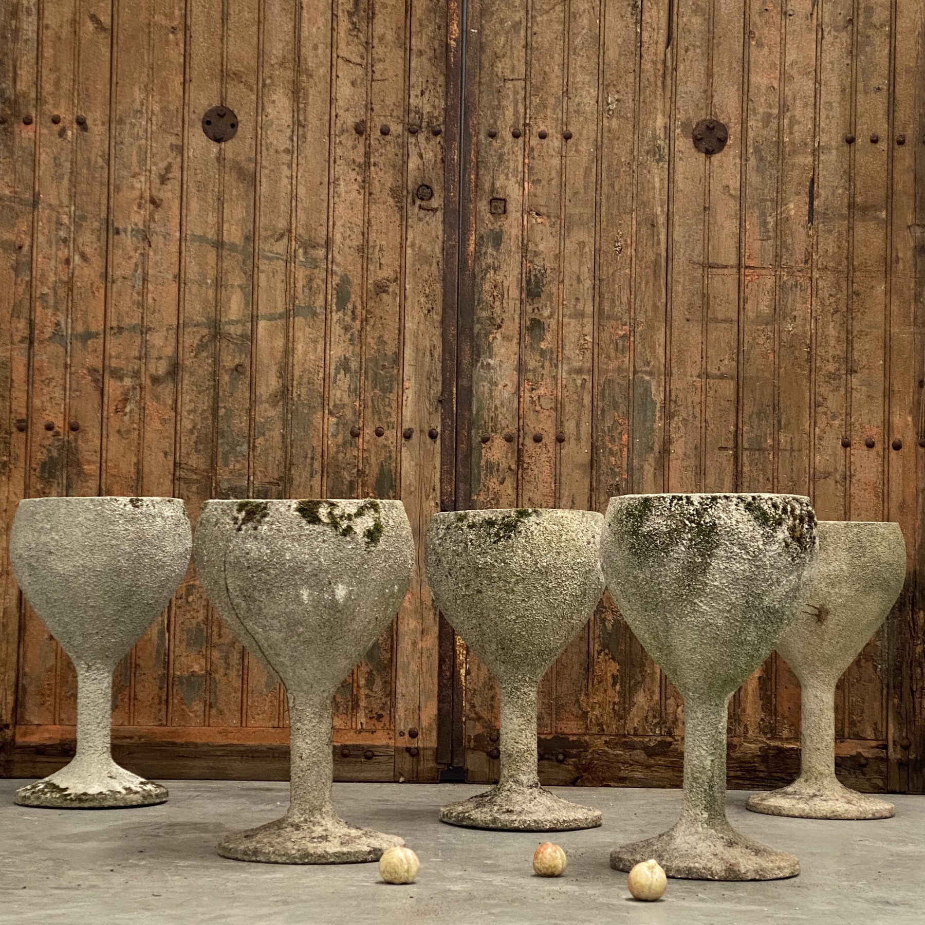 objet-vagabond-concrete-planters0005