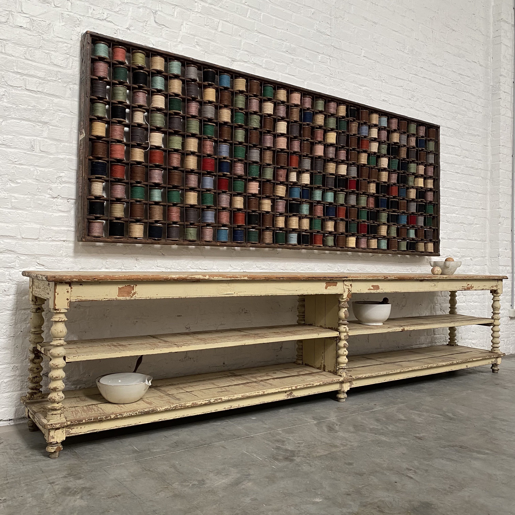 objet-vagabond-draper-table0001