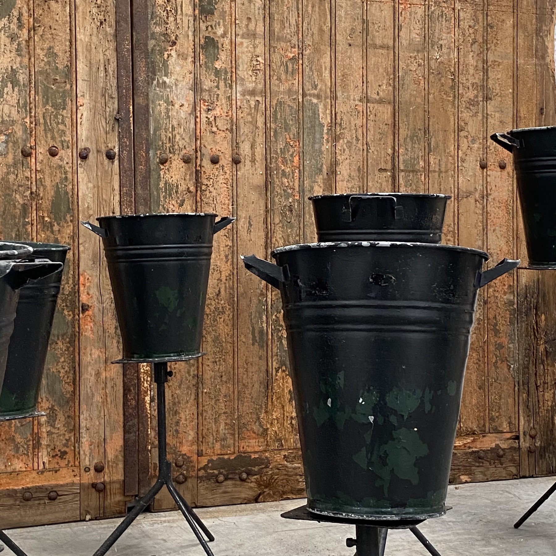 objet-vagabond-flower-stand0004