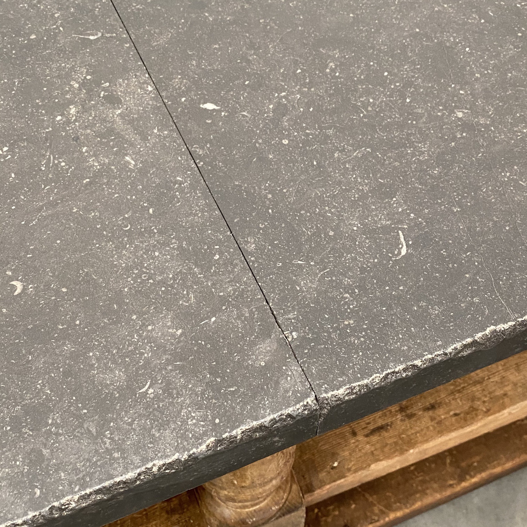 objet-vagabond-bakery-table0012