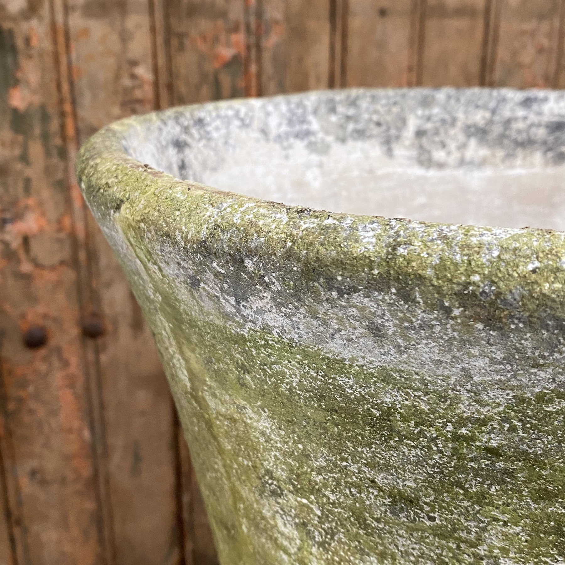 objet-vagabond-concrete-planters0000