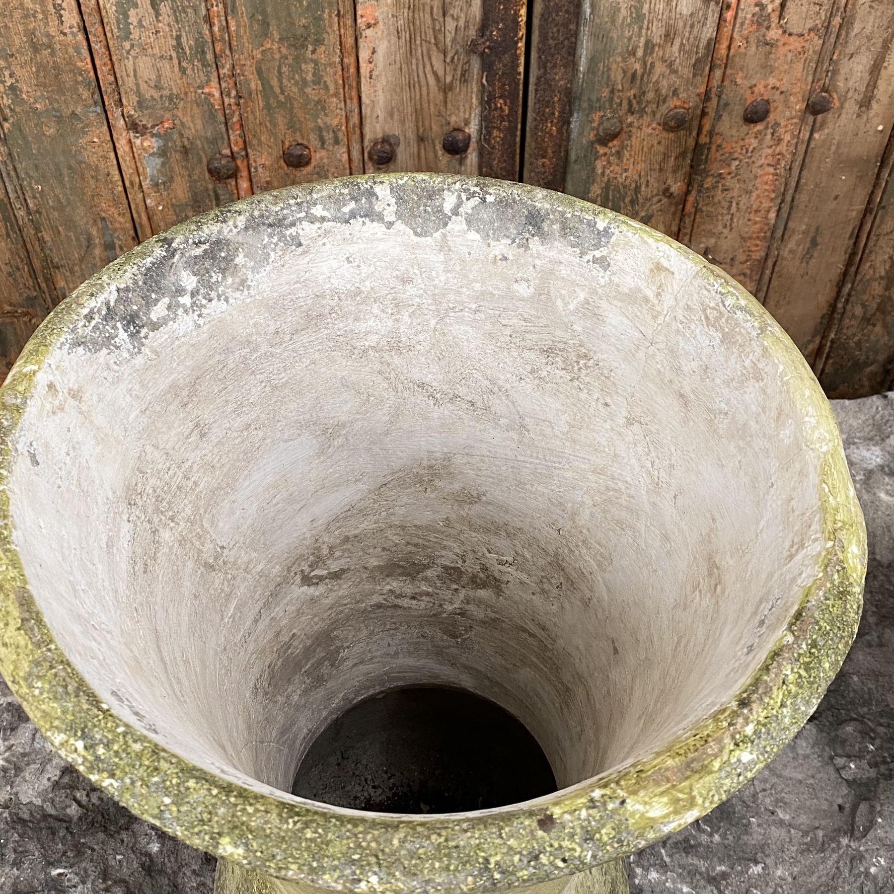 objet-vagabond-concrete-planters0002