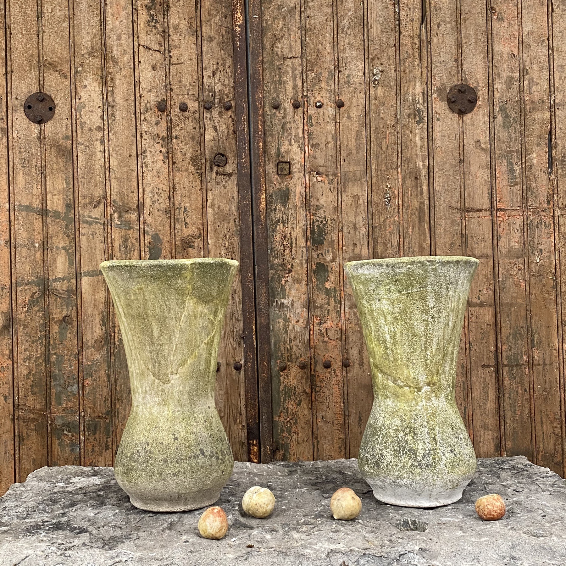 objet-vagabond-concrete-planters0004