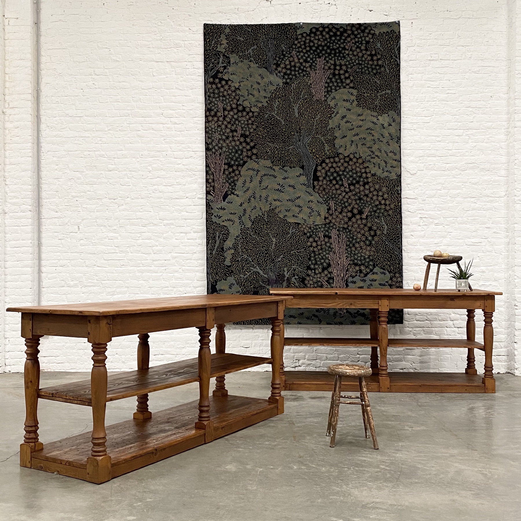 objet-vagabond-drpaer-tables0002