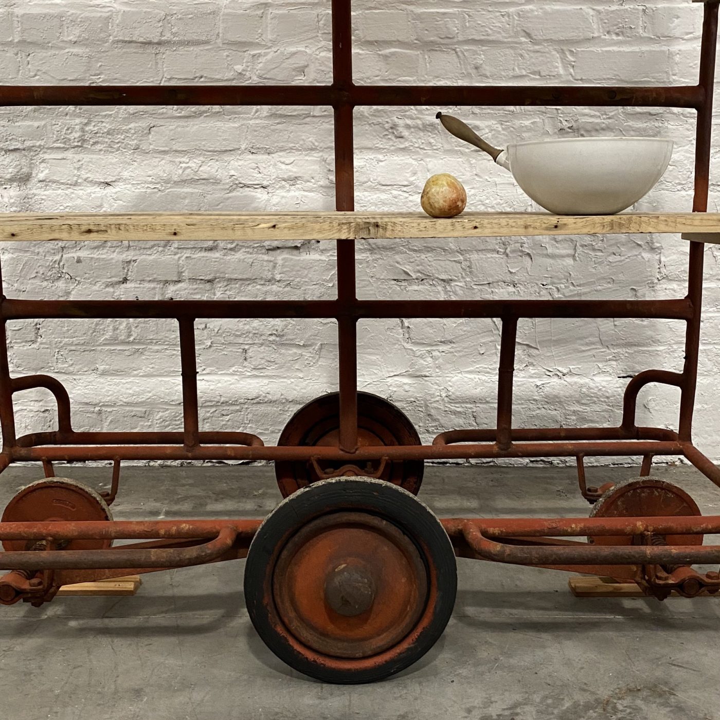 objet-vagabond-industrial-shelve0000