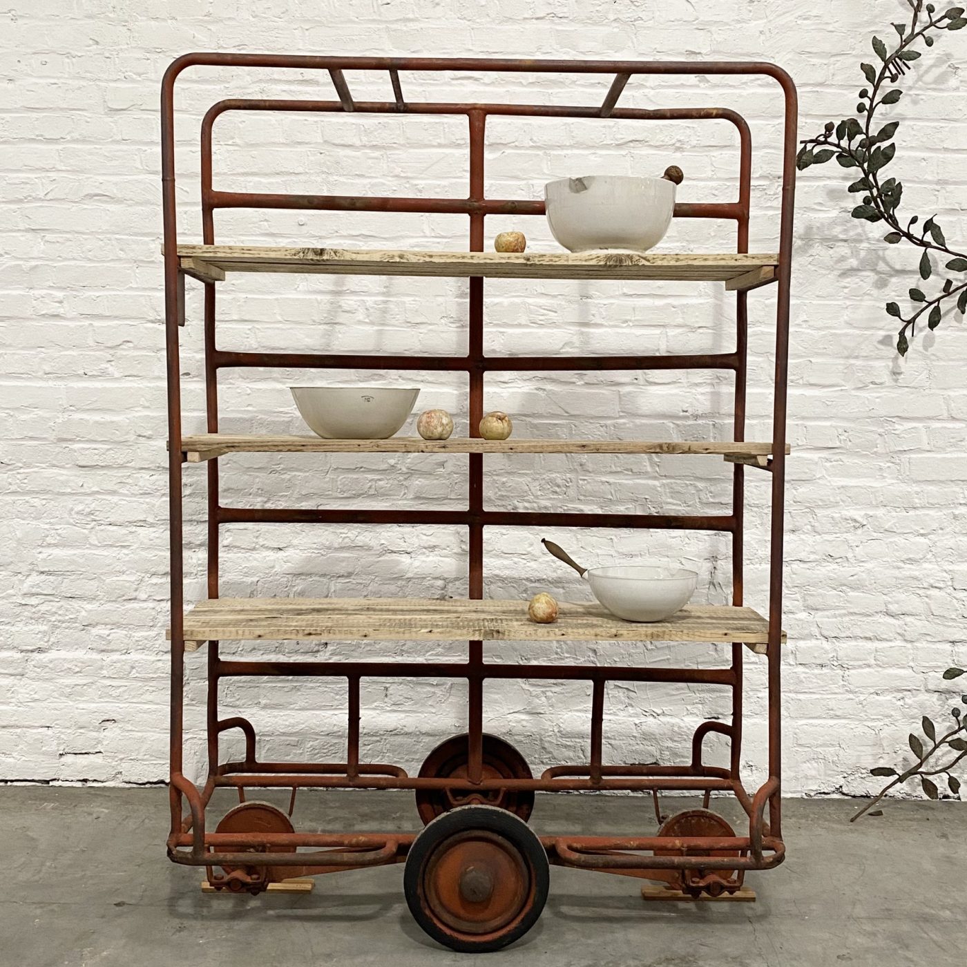 objet-vagabond-industrial-shelve0007