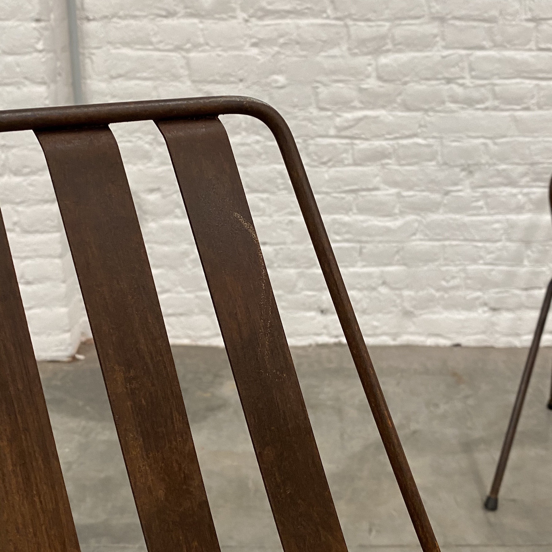 objet-vagabond-metal-armchairs0004