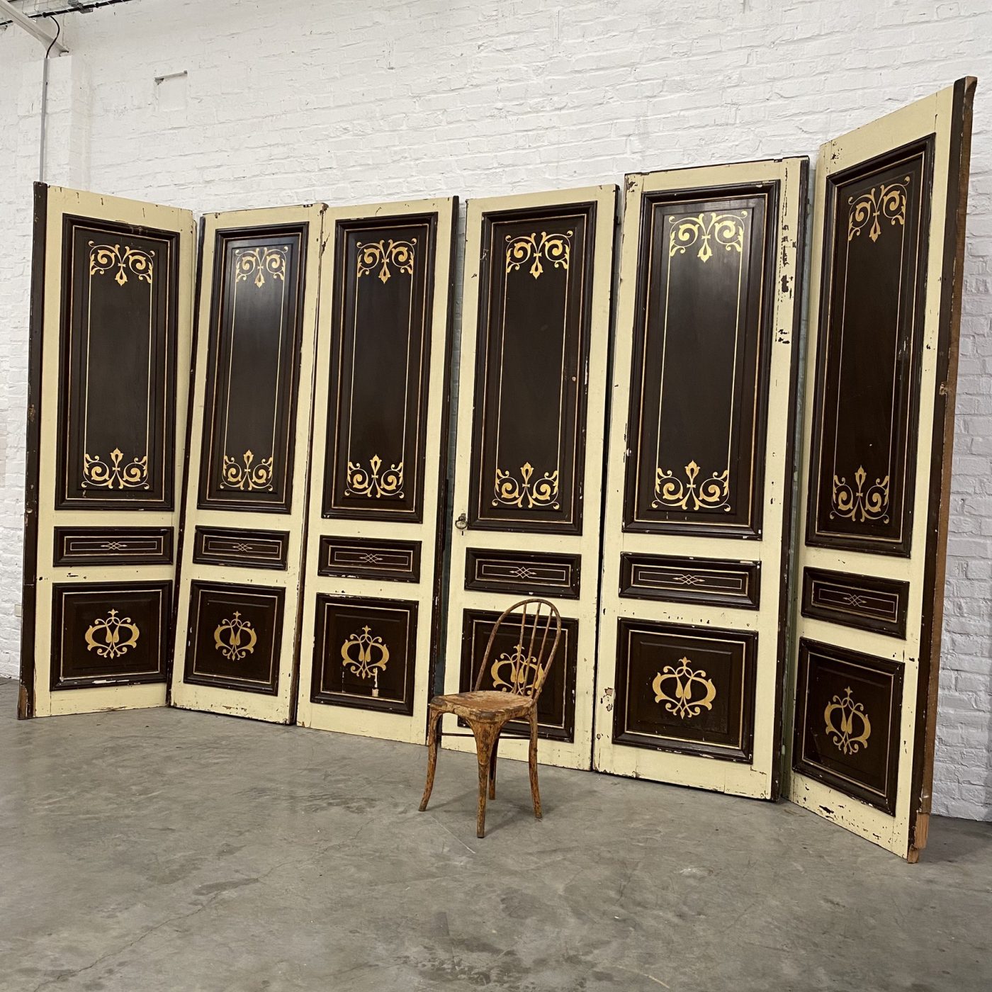 objet-vagabond-painted-doors0004