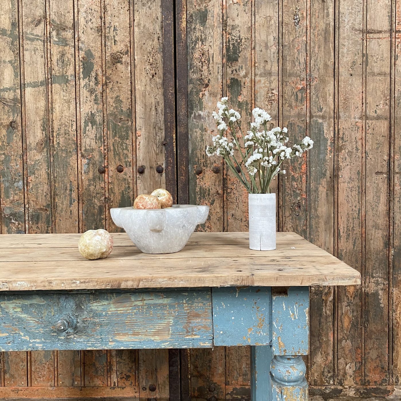 objet-vagabond-painted-table0004