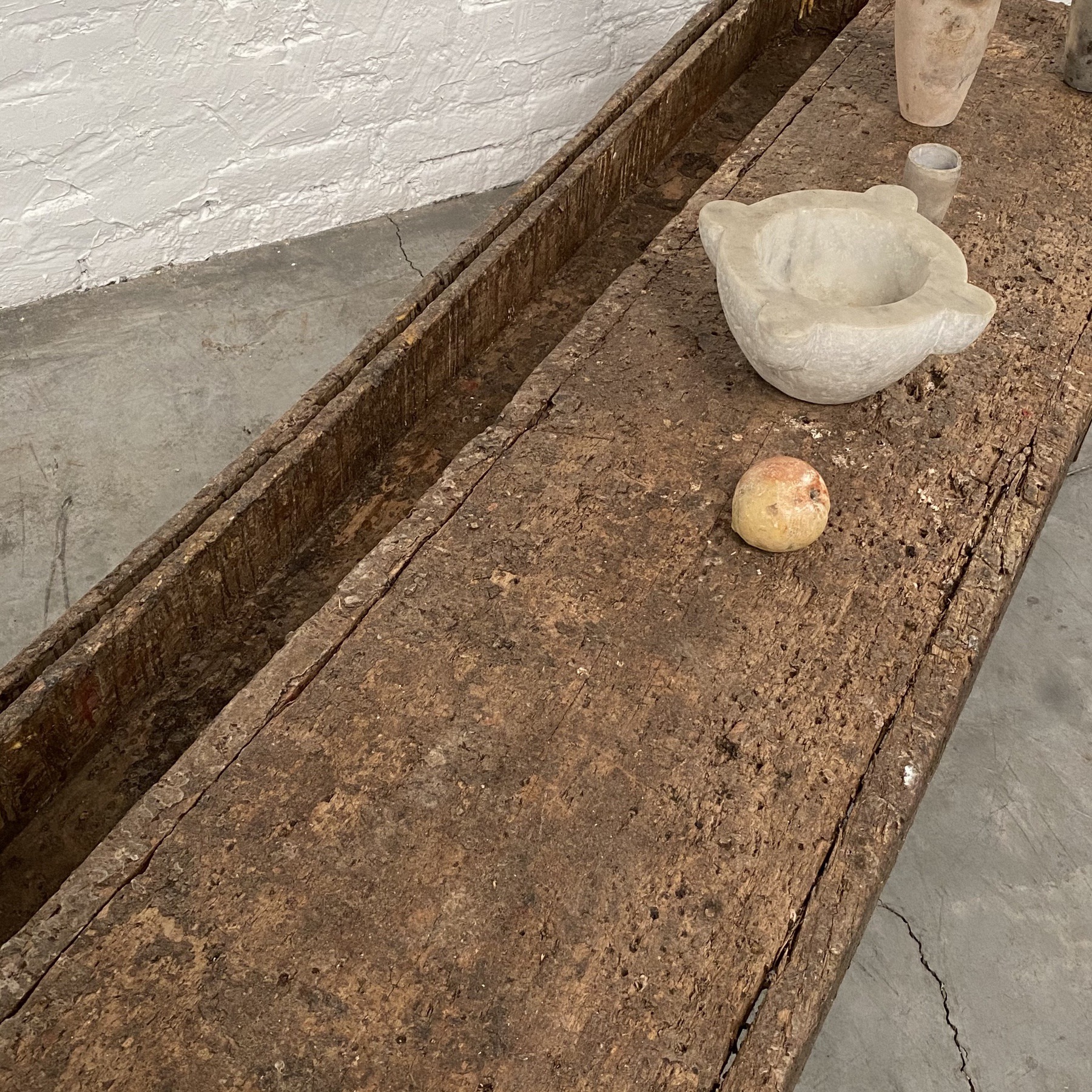 objet-vagabond-primitive-coffeetable0008