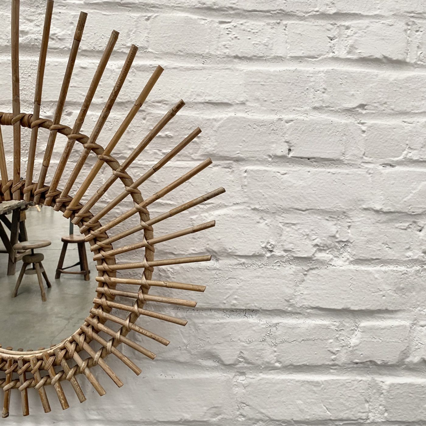 objet-vagabond-rattan-mirror0001