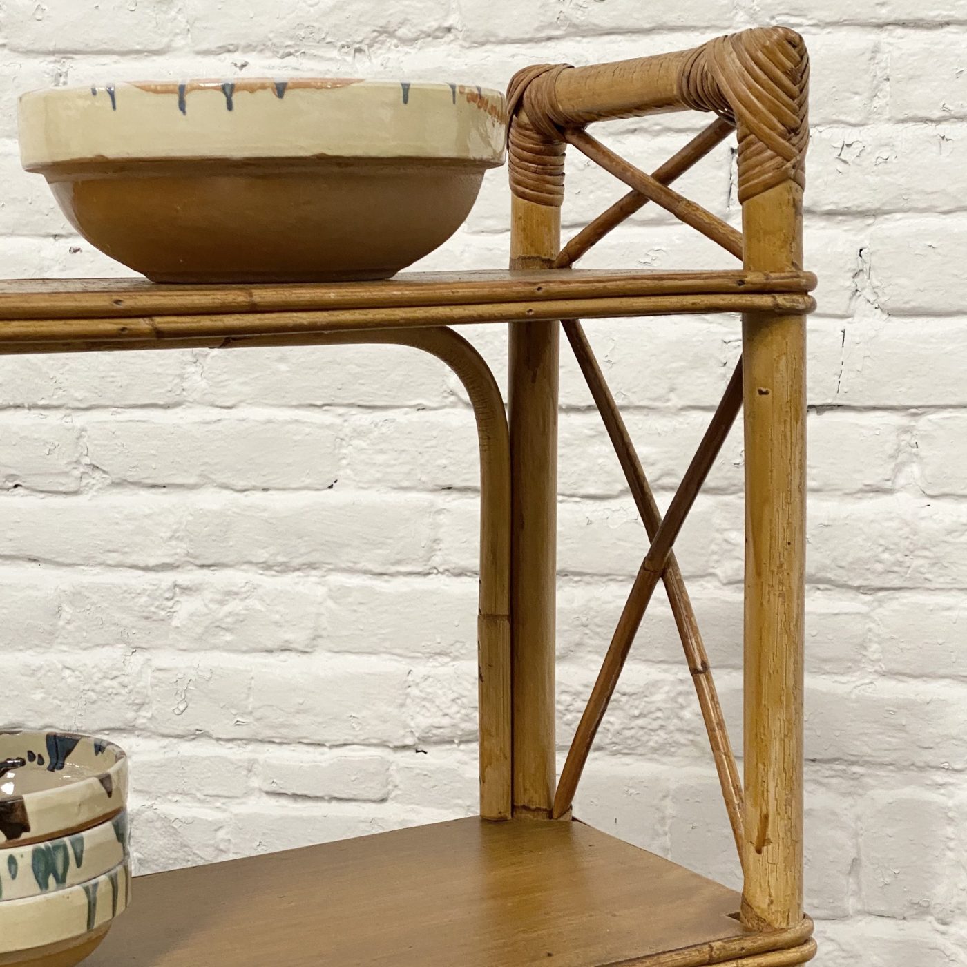 objet-vagabond-rattan-shelf0004