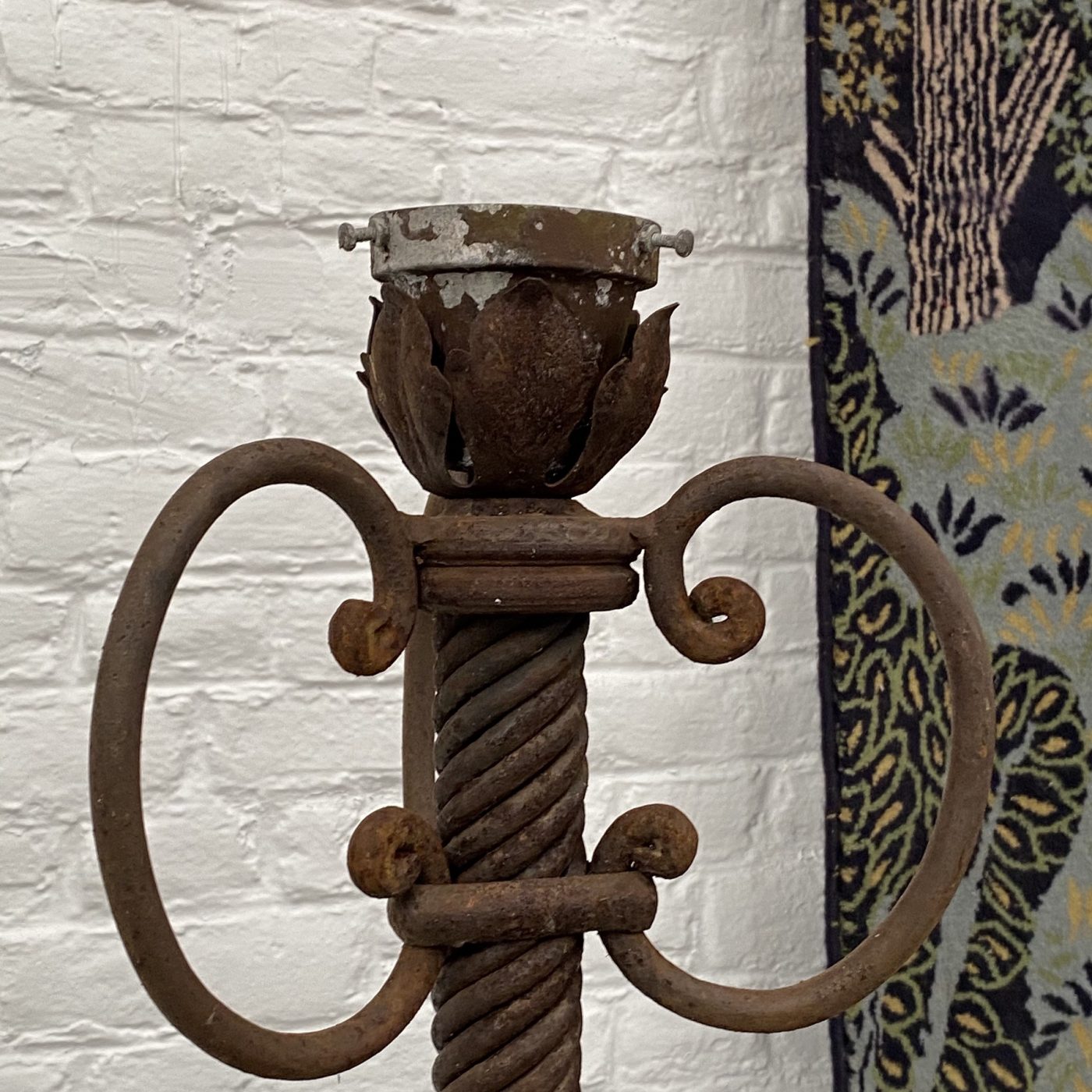 objet-vagabond-wrought-iron-lamp0002