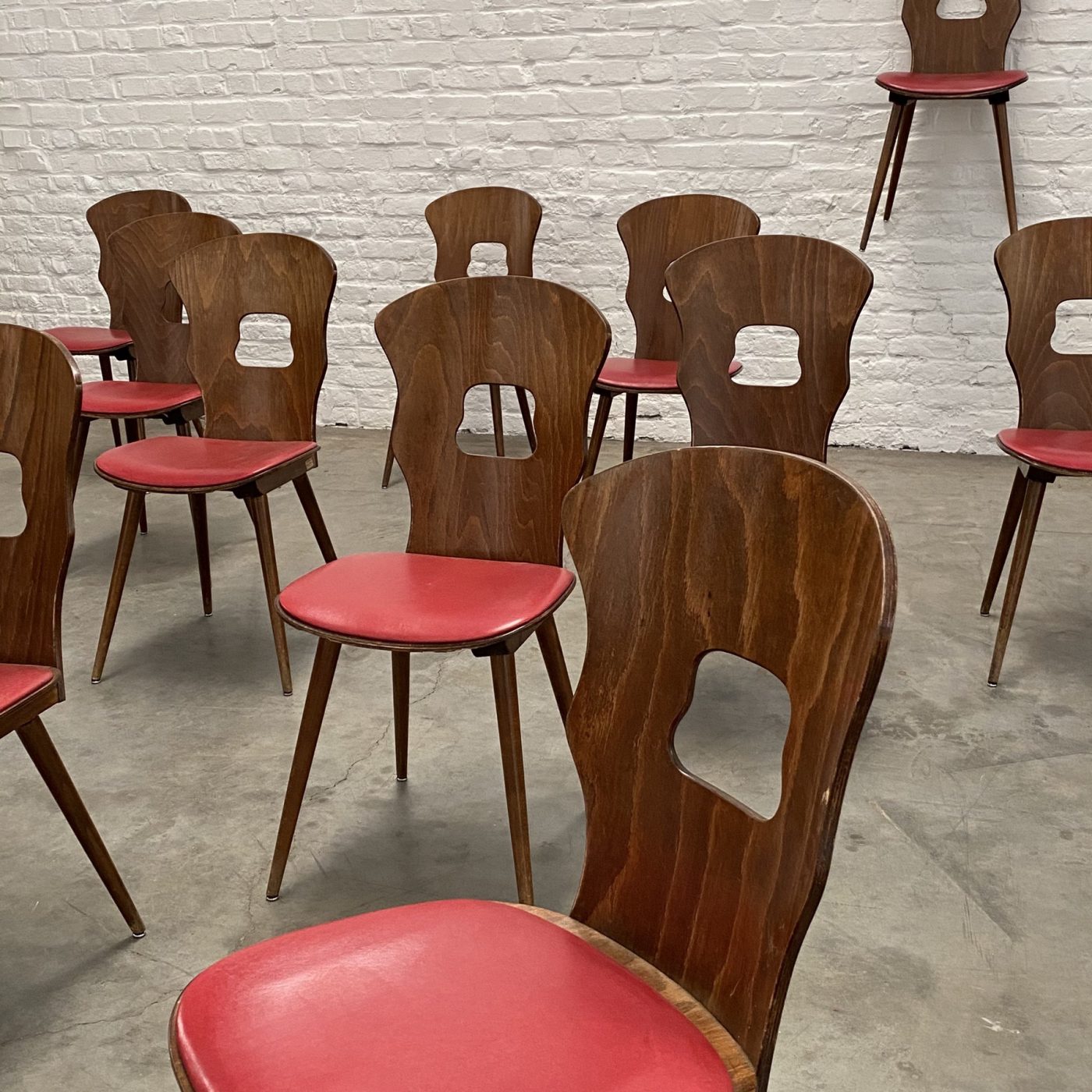 objet-vagabond-baumann-chairs0004