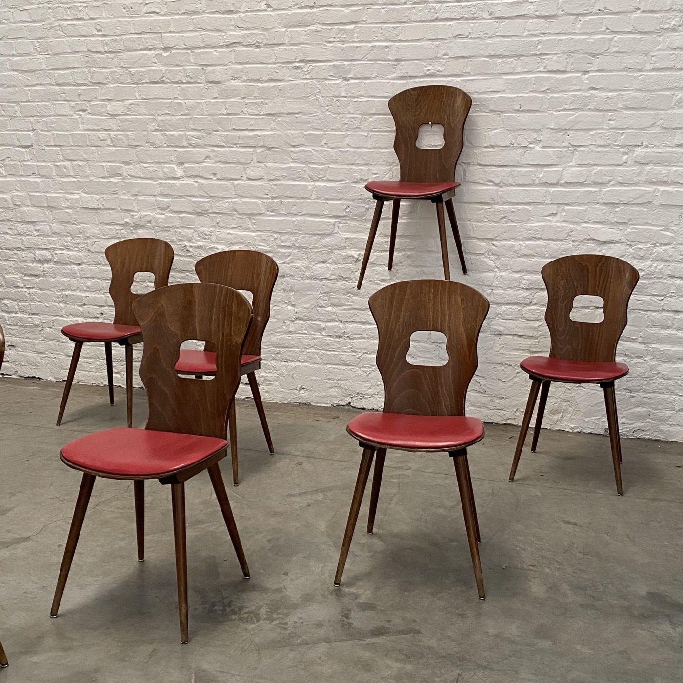 objet-vagabond-baumann-chairs0007