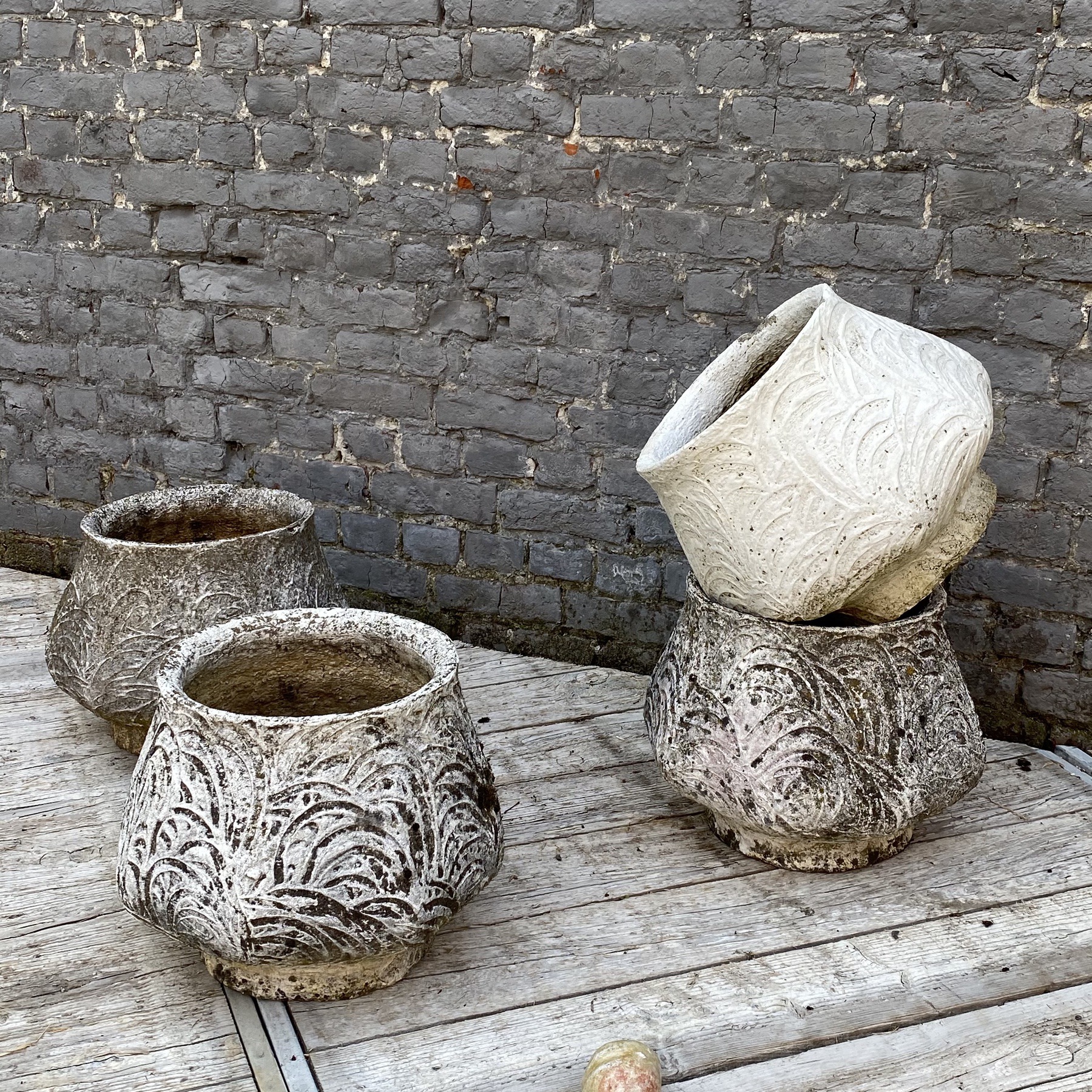objet-vagabond-concrete-planters0002