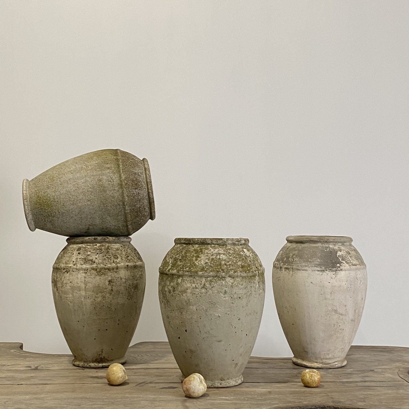 objet-vagabond-concrete-planters0003