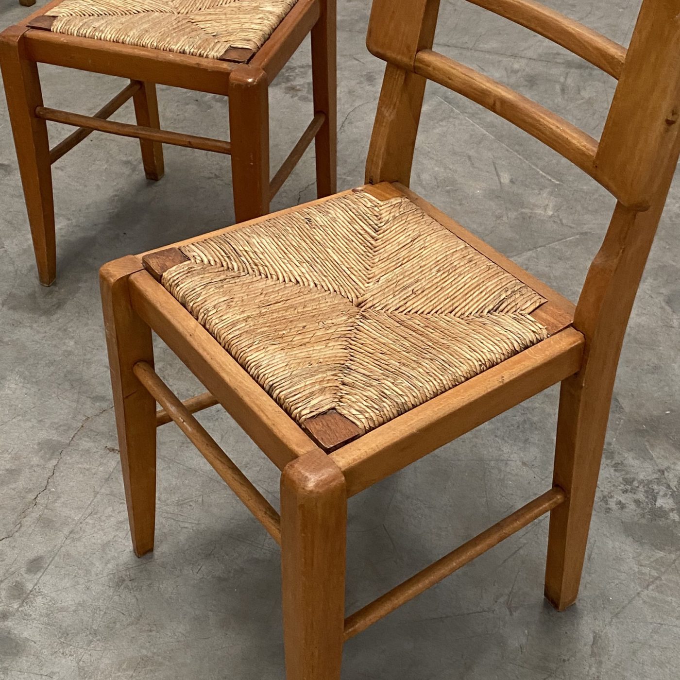 objet-vagabond-cruege-chairs0001