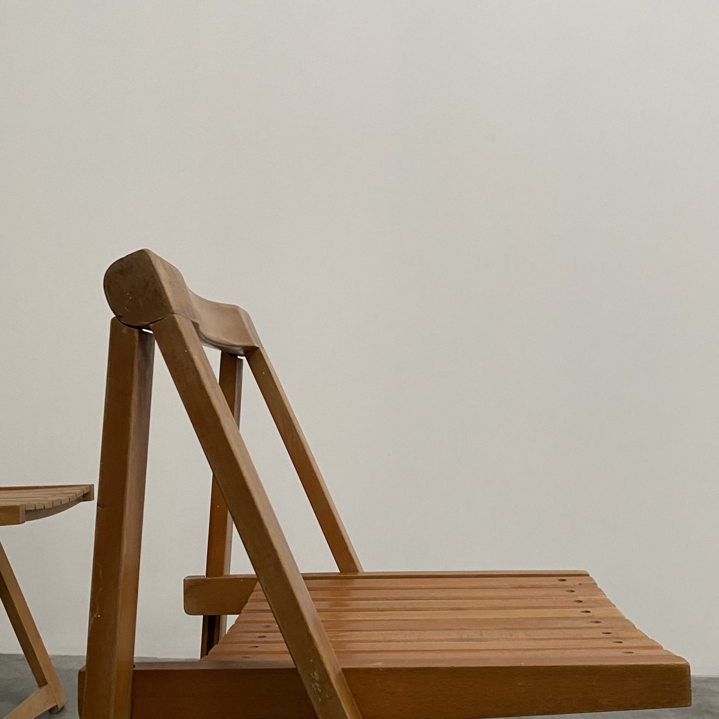 objet-vagabond-folding-chairs0007