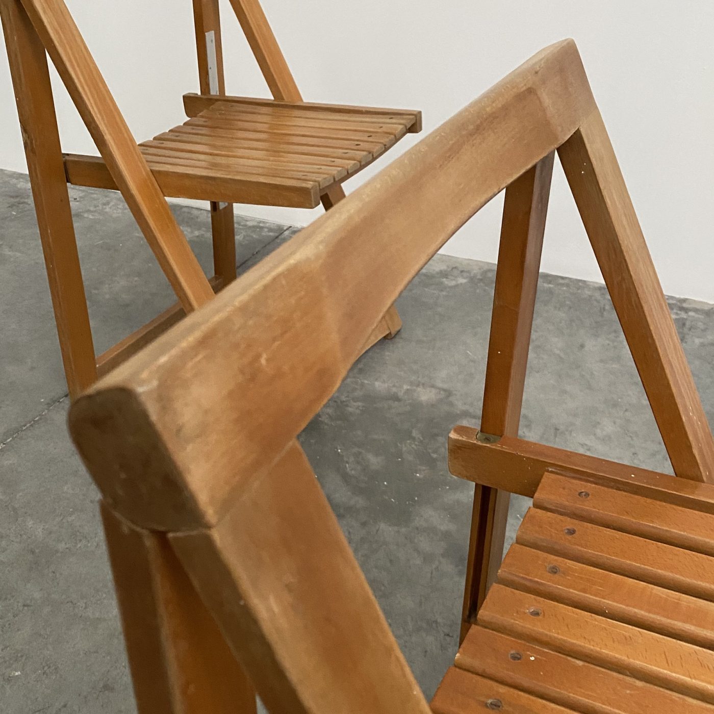 objet-vagabond-folding-chairs0008
