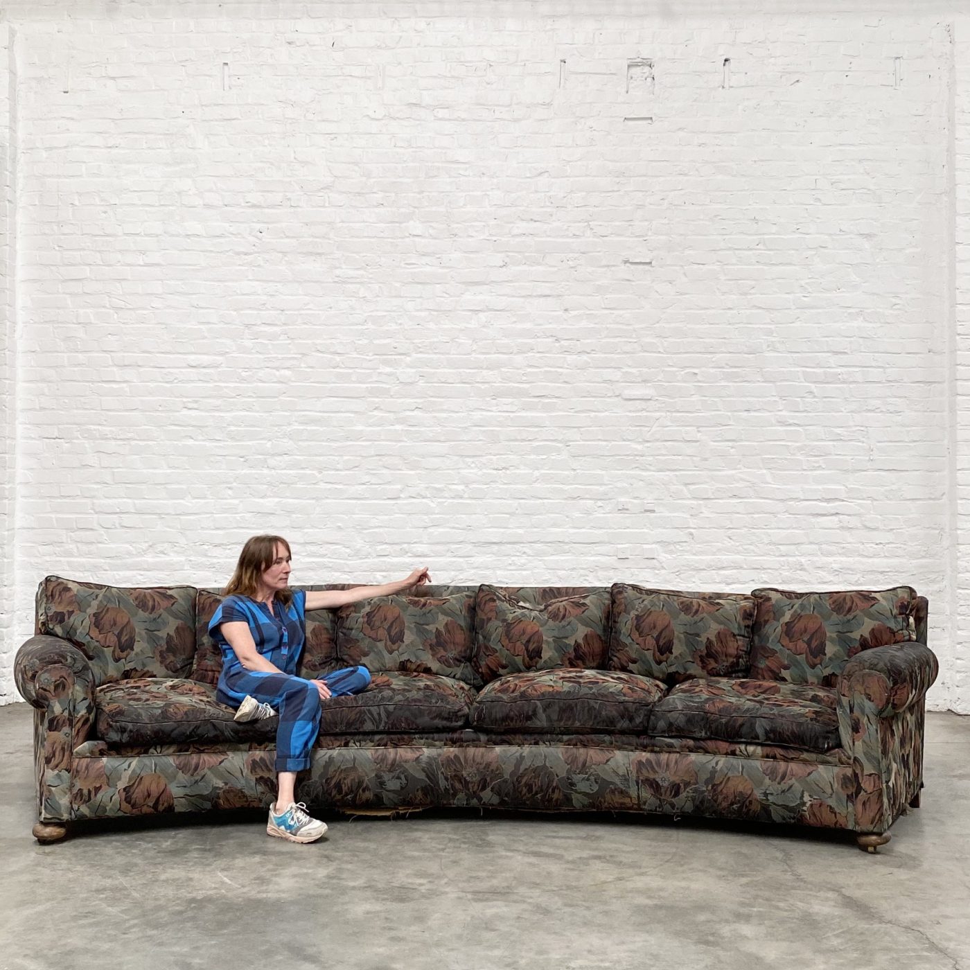 objet-vagabond-huge-sofa0000
