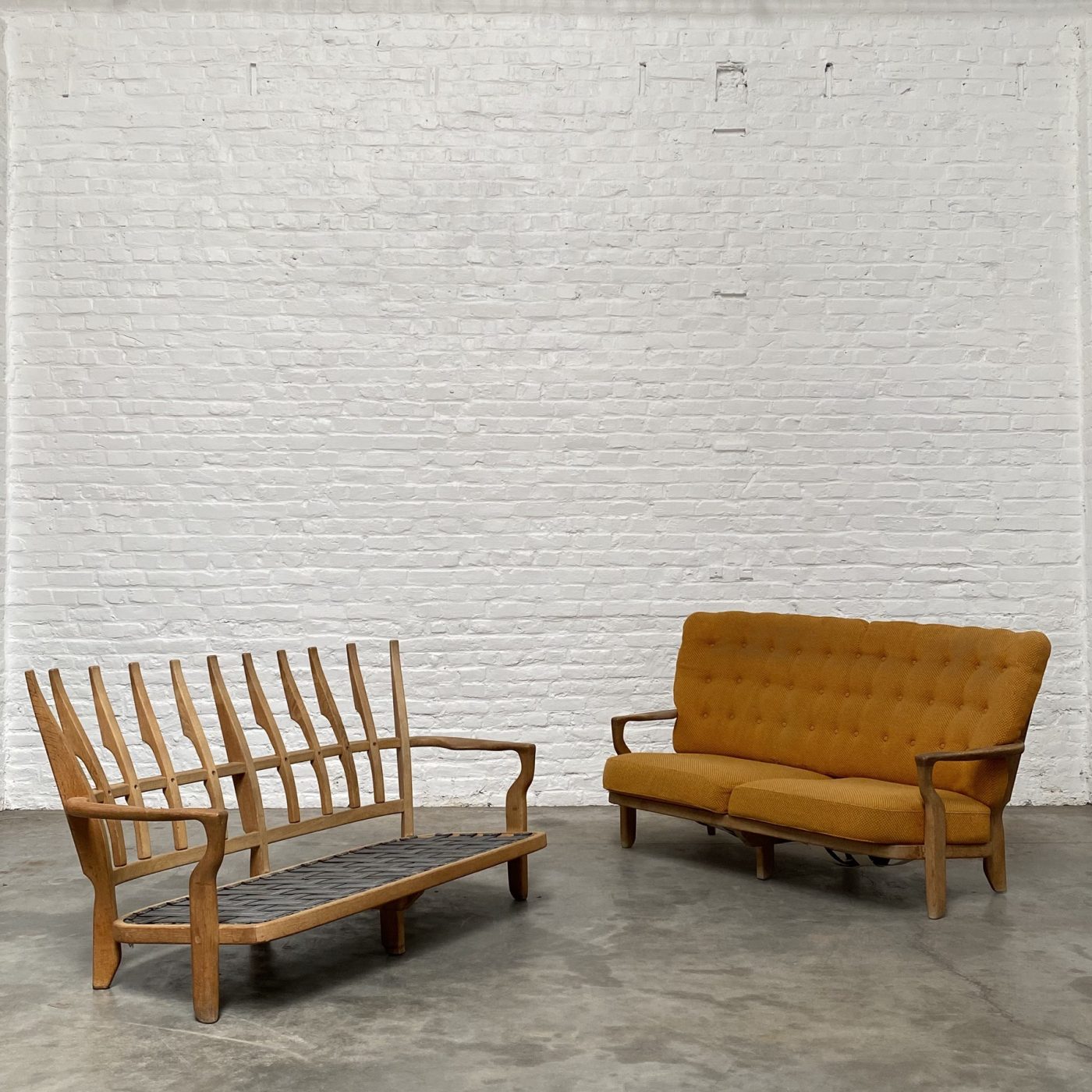 objet-vagabond-midcentury-sofas0000