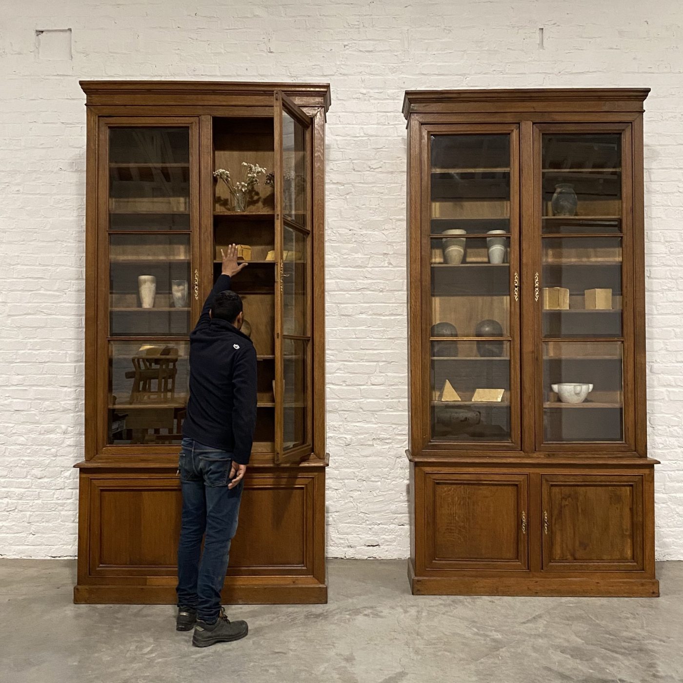 objet-vagabond-oak-bookcase0002