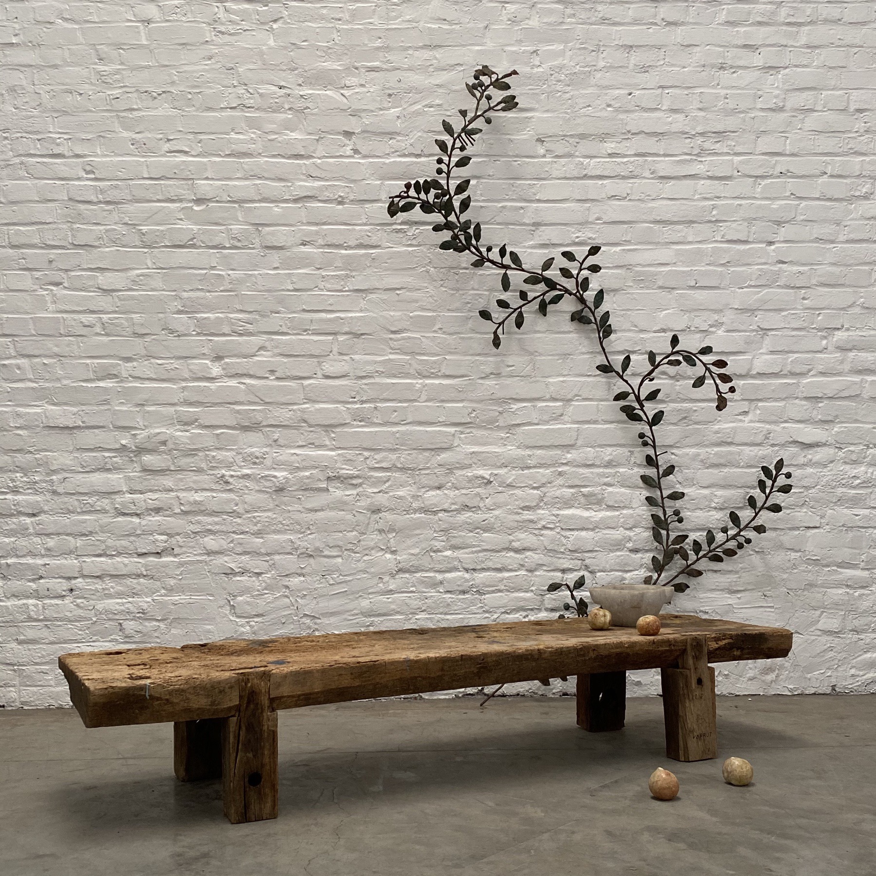 objet-vagabond-primitive-table0000