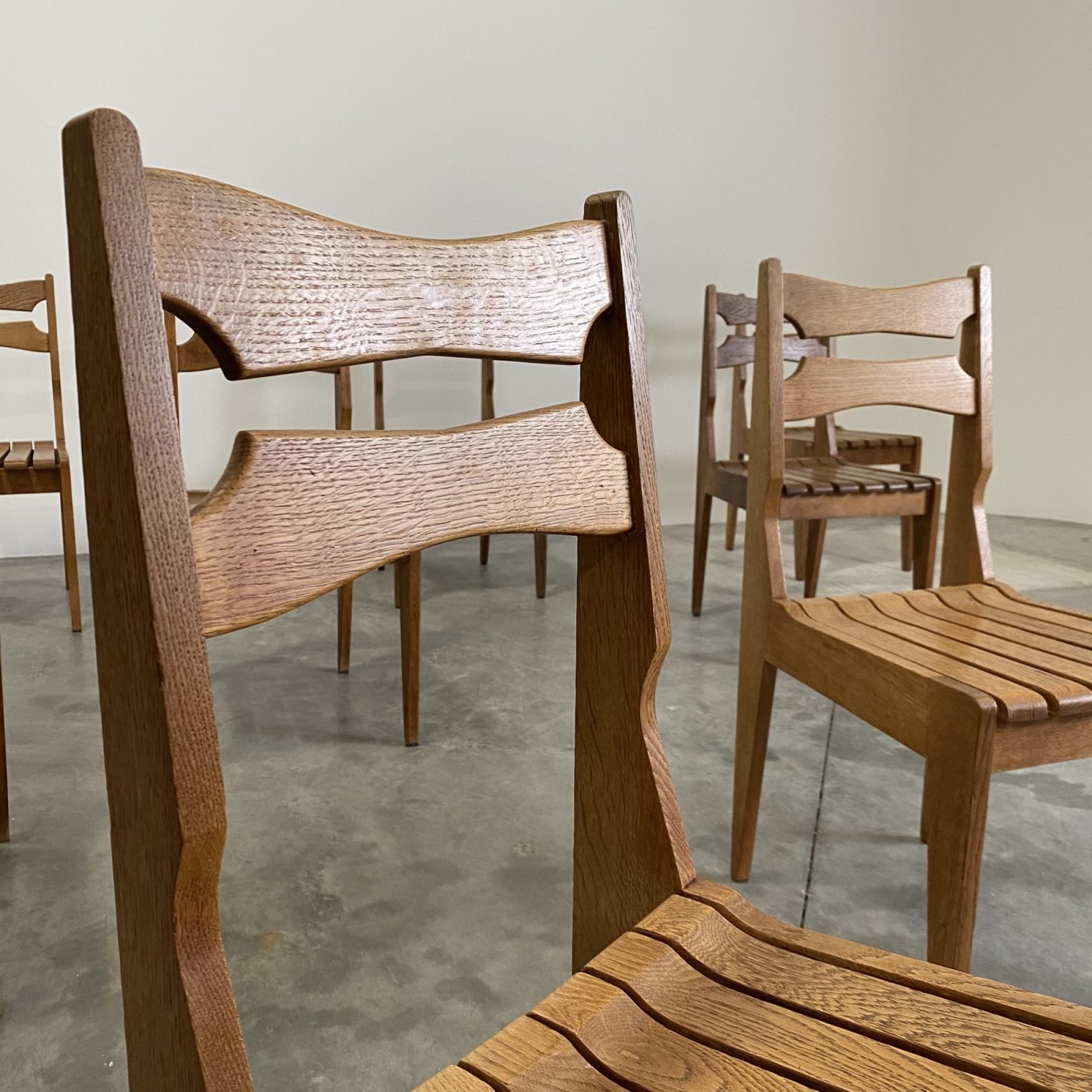 objet-vagabond-reconstruction-chairs0005