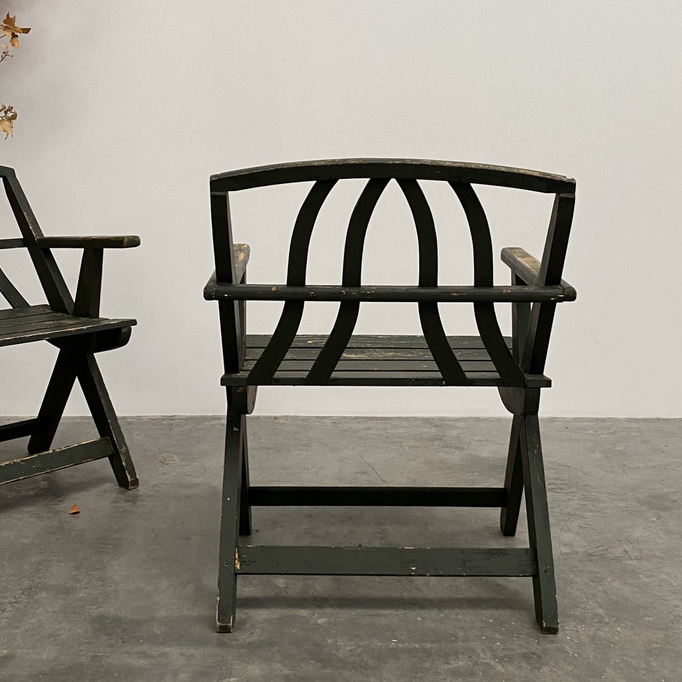 objet-vagabond-wooden-chairs0000