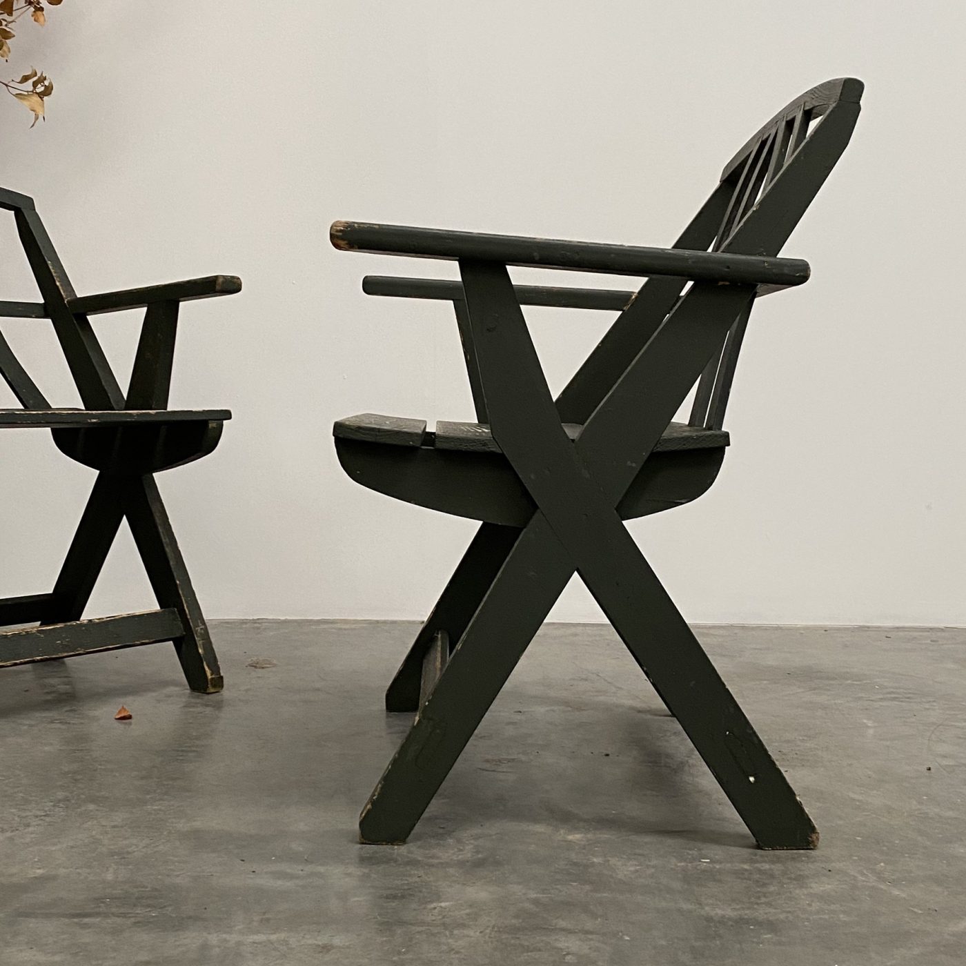 objet-vagabond-wooden-chairs0001