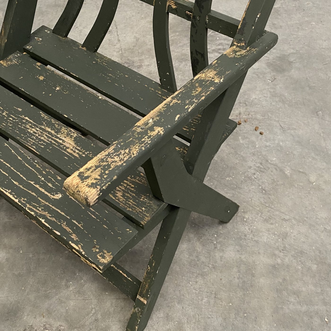 objet-vagabond-wooden-chairs0004